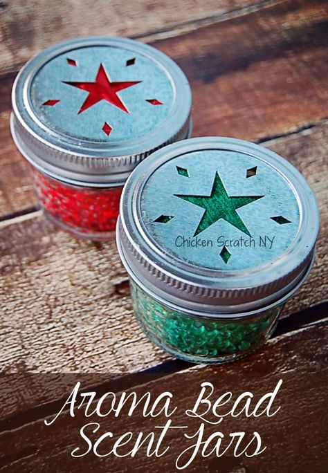 Whip up a set of Aroma Beads Scent Jars in seasonal fragrances perfect for holiday gift giving #DIYChristmasgift #easyDIYgift Unique Homemade Gifts, Perfume Versace, Homemade Air Freshener, Cheap Candles, Diy Air Freshener, Jar Ideas, Aromatherapy Jewelry, Aromatherapy Gifts, Aroma Beads