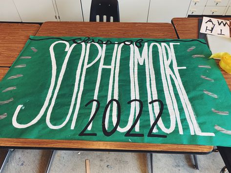 sophomore class poster Sophmore Year Posters, Asb Poster Ideas Signs, Freshman Poster Ideas High Schools, Class Of 2026 Posters, Sophomore Banner Ideas, Class Of 2027 Poster Ideas, Sophmore Spirit Posters, Sophomore Signs For Pep Rally, Sophomore Poster Ideas