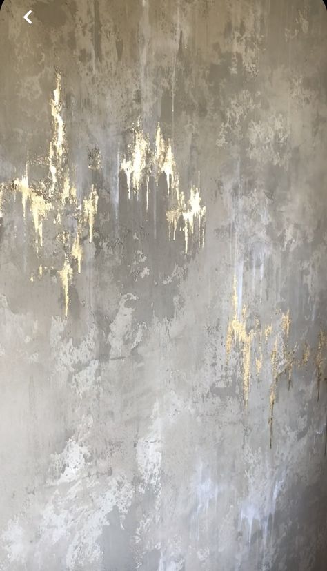 Metallic Wall Paint Ideas, Wall Colour Texture, White And Gold Wall, Metallic Paint Walls, Accent Ceiling, Wall Painting Techniques, Golden Wall, Wall Texture Design, Silver Walls