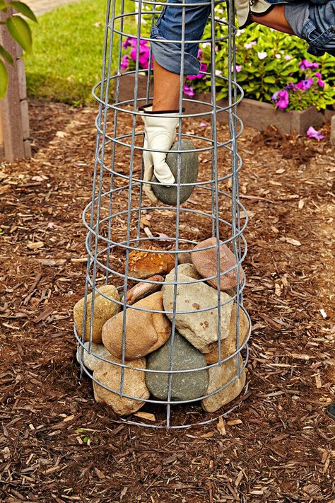 gabion-cage-stones-2d96c483 Planter Pedestal, Small Garden Landscape, Czech Recipes, Tomato Cages, Rock Garden Landscaping, Garden Art Projects, Garden Containers, Garden Yard Ideas, Diy Garden Projects