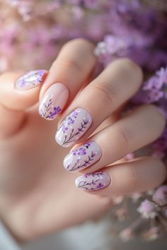 Matte Vs Glossy Nails, Wedding Guest Nails, Flores Pink, Flowers Coquette, Foil Nail Designs, Pastel Nail Art, Bee Nails, Simple Spring Nails, Coquette Kawaii