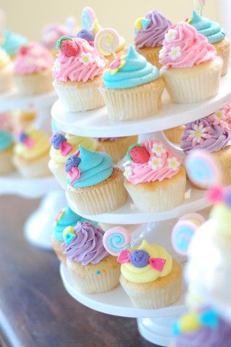 Adorable pastel colors cupcakes | by MagicTheme on flickr with sweet pink strawberry, purple icing with flowers, amazing desserts and party food Cake, Cupcake