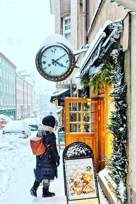 Woman walking on a snowy street in Helsinki, walking into a store. Helsinki Christmas Market, Helsinki Winter, Things To Experience, Visit Helsinki, Interesting Activities, Helsinki Finland, Months Of The Year, Interesting Places, Unique Architecture