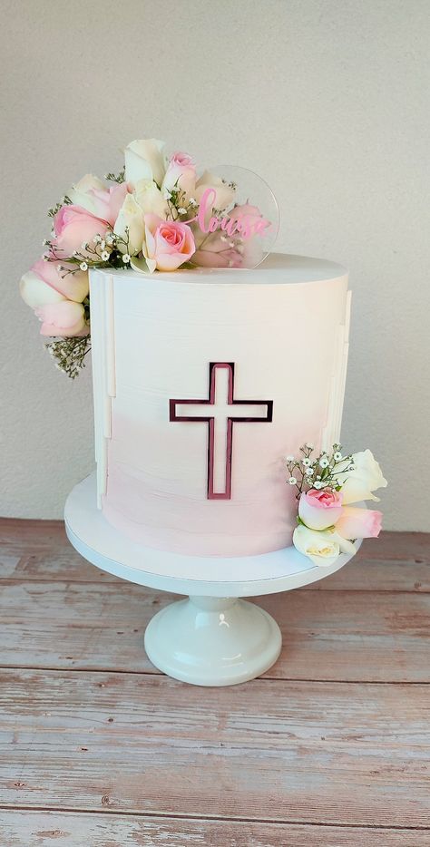 Holly Communion Cake Ideas, Girls Confirmation Cakes, Cake Ideas For Confirmation, Holy Communion Cake Girl, First Communion Cake Girl, First Communion Cakes For Girls Ideas, Confirmation Cakes For Girls Ideas, Communion Cakes Girl, First Communion Cake Ideas