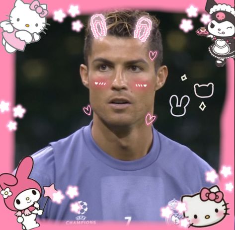 Cristiano Ronaldo Memes, Ronaldo Memes, Johnny Depp And Winona, Camera Tattoo Design, Football Motivation, Ronaldo Photos, Cr7 Wallpapers, Cr7 Jr, Ronaldo Pictures