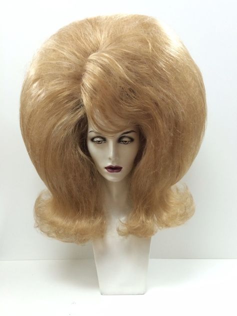 Outfitters Wig Bouffant Wig, Funny Wigs, Blonde Updo, High Fashion Hair, Drag Wigs, Big Blonde Hair, Hollywood Blvd, Wig Party, Cosplay Hair