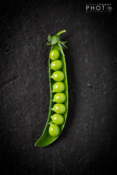 . Photos Of Vegetables, Green Vegetables Photography, Fresh Vegetables Photography, Pretty Vegetables, Veg Photography, Vegetable Photos, Peas Photography, Food Photography Vegetables, Photography Vegetables