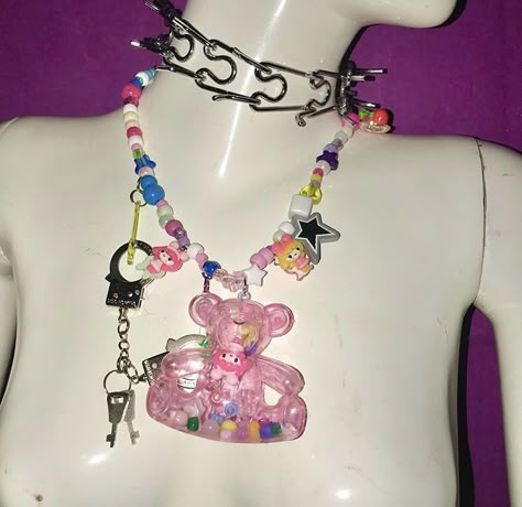 Gyaru Necklace, Clown Inspired Necklaces, Toy Necklace, Decora Jewelry, Decora Outfits, Pink Alternative Fashion, Yami Kawaii Necklaces, Kitschy Necklaces, Funky Rings