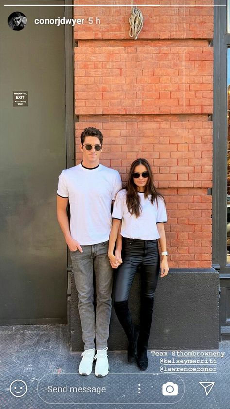 Get me a man who holds my hand like this! 😍💖 Conor Dwyer and Kelsey Merritt, NYC (Oct 2018) Conor Dwyer, Kelsey Merritt, Hold My Hand, A Man