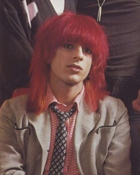 David Bowie Red And Blonde Hair, David Bowie Orange And Blonde Hair, David Bowie Orange Hair, Japan Band 70s, Mick Karn, Punk Rock Girl, Mick Jagger Children, Silly People, 80s Celebrities