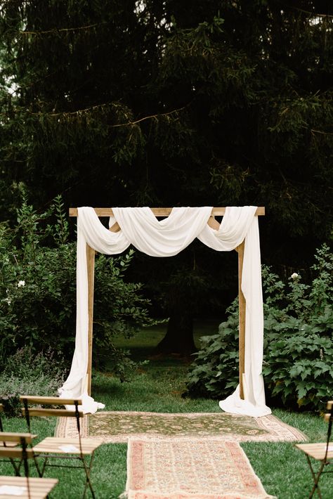 Fabric Wedding Arbor, Ceremony Wedding Decor Outdoor, Wedding Arbor Draping Ideas, Easy Diy Wedding Backdrop Simple, Arch Arbor Wedding, Drapery Arch Wedding, Wedding Arch With No Flowers, Diy Outdoor Wedding Arch, Wood Wedding Arch With Draping