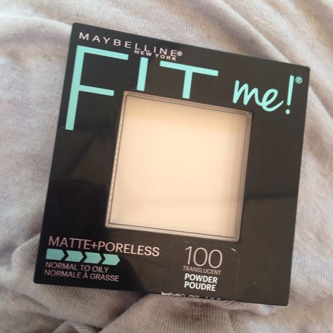 Maybelline fit me, 100 translucent powder. Maybelline Fit Me Powder, Fit Me Powder, Organic Almond Milk, Makeup 2023, Bday Wishlist, Girly Makeup, Makeup Wishlist, Makeup Accesories, Cream Contour