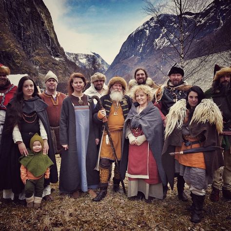 Real Vikings, Norwegian Vikings, Norway Viking, Viking Village, Viking Clothing, The Vikings, Old Norse, Viking History, Viking Age