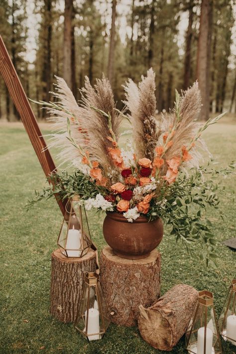 Most Beautiful Flower, Rusting Wedding, Arch Decor, Burnt Orange Weddings, Boho Wedding Flowers, Fall Wedding Flowers, Boho Wedding Decorations, Most Beautiful Flowers, Western Wedding