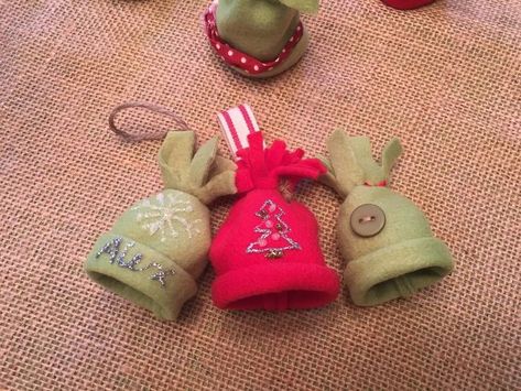 fleece mini stocking hat ornaments package toppers or garland, christmas decorations, seasonal holiday decor Snowman Hat Diy, Diy Mouse, Hat Ornaments, Diy Christmas Candy, Fleece Projects, Small Snowman, Sock Snowman, Fleece Hats, Christmas Houses