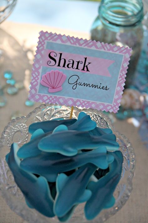 Tropisk Fest, Mermaid Party Ideas, Ariel Birthday Party, Mermaid Birthday Party Decorations, Mermaid Theme Birthday Party, Ariel Birthday, Magical Mermaid, Ocean Birthday, Mermaid Theme Party