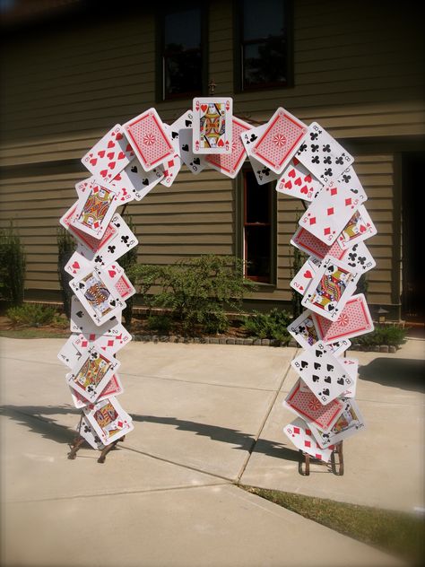 Card arch for Alice in Wonderland party Queen Of Hearts Prom Theme, Mad Hatter Tea Party Backdrop, Mad Hatters Tea Party Decorations, Alice In Wonderland Archway, Playing Card Party Decorations, Large Playing Cards Decorations, Queen Of Hearts Decorations Party, Mad Hatter Backdrop, Alice In Wonderland Party Entrance