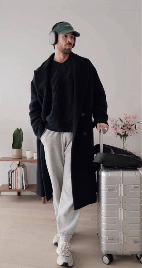 Best & Aesthetic Travel Outfits Ideas | All seasons Comfy Travel Outfit Ideas Men’s Outfit For Airport, Men’s Fall Fashion Paris, Winter Italy Outfit Men, Airport Outfit Men Winter, Winter Outfits Men New York, Men's Airport Outfit, Men Amsterdam Outfits, Men Europe Outfits Winter, Men Airplane Outfit