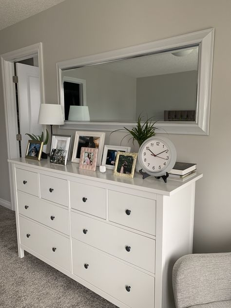 Ikea Bedroom Design Ideas, Ikea Hemnes Bedroom, Hemnes Bedroom, Decoration For Kitchen, Bedroom Decor On A Budget, Fresh Bedroom, Ikea Hemnes, Bedrooms Decor, Redecorate Bedroom