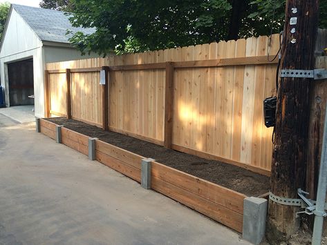 SNOW Block Alley - Bistro OneSix Raised Garden Edging Ideas, Alley Garden Ideas, Planter Wall Block Ideas, Garden Bed Along Fence, Garden Against Fence, Raised Garden Beds Along Fence, Garden Beds Along Fence, Raised Flower Beds Along Fence, Alley Landscape