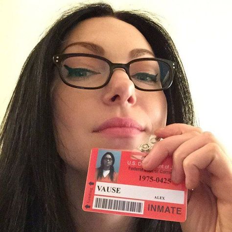 Oitnb Cast, Alex And Piper, Alex Vause, 19 Days Characters, Laura Prepon, Driver License, Online Ordering, New Drivers, Orange Is The New Black