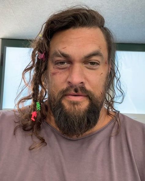 Jason Momoa on Instagram: "AOTEAROA I LOVE YOU. Day 1  Wrecking Crew.  Perfect day amazing team  so many friends and ohana involved in this movie. excited to play with my brother @davebautista  All my aloha j" Jason Momoa Selfie, Jason Momoa Baywatch, Jason Momoa Movies, Jason Momoa Body, Jason Momoa Aquaman, Farm Fashion, Many Friends, Baywatch, Jason Momoa