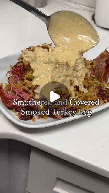 LaKisha Cooks 4u 🧑🏽‍🍳🤤 on Instagram: "10 Days of Christmas ; Day 6 Smoked Smothered Turkey Leg 🧑🏽‍🍳🔥 Smoked Tender Turkey Leg, would you make this for your guest for Christmas dinner? 🔥🔥🔥 • #turkey #turkeywings #turkeywingsandgravy #dinner #dinnertime #dinnerideas #letseat #turkeyleg #smokedturkeyleg #christmasdinner" Smoked Turkey Leg Recipes, Stuffed Smoked Turkey Legs Recipe, Turkey Meals Ideas, Stuffed Turkey Legs Recipe, Turkey Legs In Oven, Smoked Turkey Legs Recipe, Turkey Legs Recipe, Chili Healthy, Smothered Turkey