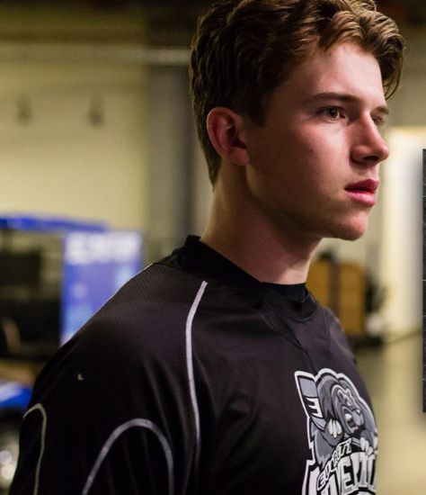 Carter Hart Hockey, Brutal Obsession, Henry Turner, Carter Hart, Hockey Aesthetic, Hughes Brothers, Hockey Romance, Hockey Pictures, Hot Hockey Players