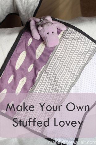 Stuffed Lovey Tutorial | Mabey She Made It #nestingtonewborns #lovey #sewingforbaby #baby Diy Security Blanket, Free Baby Lovey Sewing Patterns, Fun Blankets, Teddy Blanket, Sewing Inspiration Projects, Diy Blankets, Baby Lovey Blanket, Twin Nursery, Sew Baby