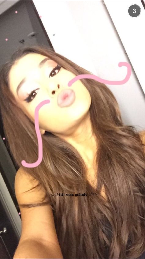 #arianagrande lil miss Grande Nickelodeon Victorious, Ariana Grande Selfie, Ariana Grande 2014, 2010s Aesthetic, Ariana Grande Images, Ariana Grande Dangerous Woman, Sam & Cat, Ariana Grande Fans, Ariana Grande Cute