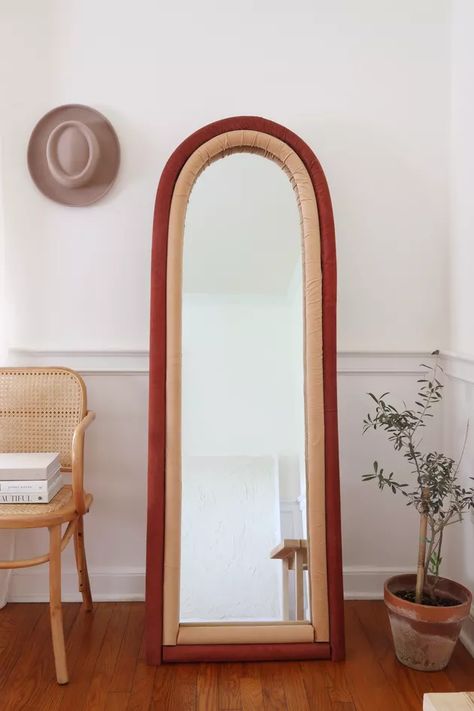 Floor Mirror Diy, Creative Apartment, Small Apartment Decorating Ideas, Foam Pipe Insulation, Target Mirrors, Arched Floor Mirror, Lucite Furniture, Apartment Decorating Ideas, Affordable Area Rugs