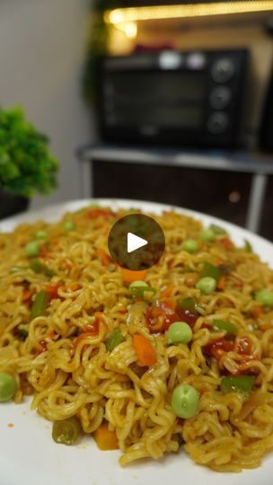 Masala Maggi Recipe, Masala Maggi, Maggi Recipes, Noodle Dish, Instant Noodle, Noodle Dishes, Mixed Vegetables, Spicy Recipes, Casseroles