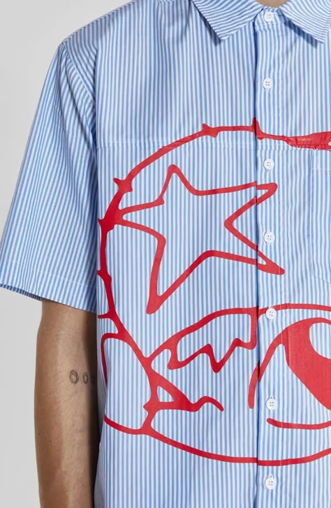 Half Shirt, Yung Lean, Poster Blue, Screen Printed Fabric, Half Shirts, Striped Short Sleeve Shirt, High Fashion Outfits, Stripe Shirt, Red Design