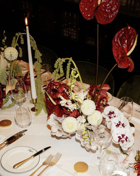 The holiday party season starts tomorrow. Floral Dinner Party Aesthetic, Holiday Dinner Party Decor, Tomato Wedding Decor, 2024 Floral Trends, Hens Decor, Party Table Set Up, November Wedding Flowers, Dinner Party Tablescapes, Dinner Party Decor