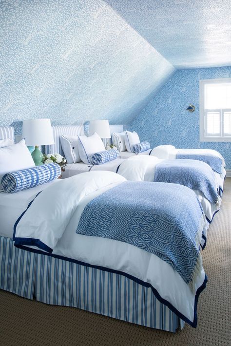 Furniture, Bedroom, Interior Design, The Room, Beautiful Homes, Blue And White, Bed, Blue, White