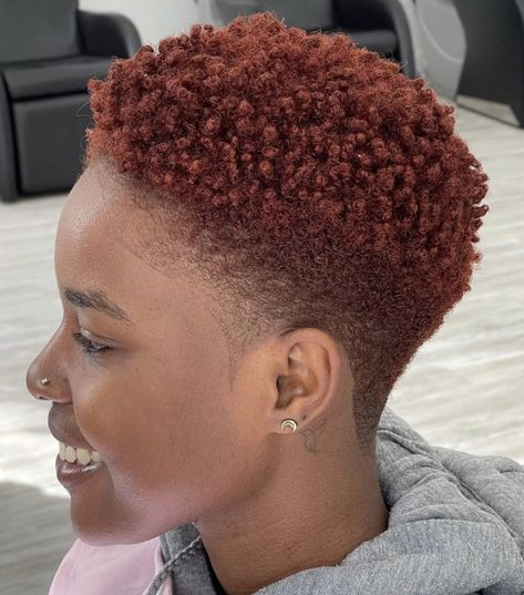 Fade Haircut Women, Hairstyles For Thinning Hair, Tapered Natural Hair Cut, Natural Hair Haircuts, Natural Hair Twa, Short Natural Haircuts, Short Hair Designs, Short Natural Curly Hair, Short Shaved Hairstyles