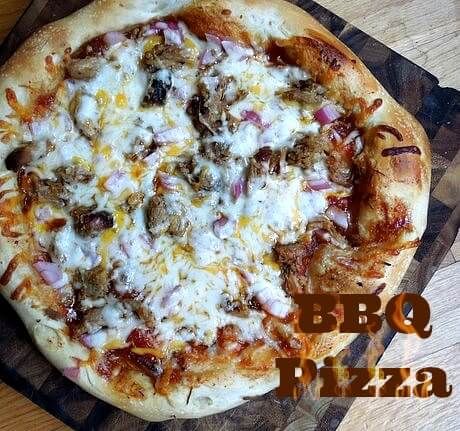 Easy BBQ Pizza Recipe | Miss Information Bbq Beef Pizza, Beef Pizza, Homemade Bbq Sauce, Bbq Pizza, Easy Bbq, Bbq Beef, Bbq Sauce Homemade, Homemade Bbq, Easy Pizza