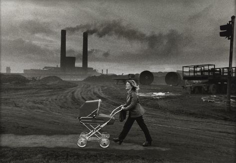 (20) Home / Twitter Don Mccullin, Sleeping Man, Black And White Couples, Tate Britain, East Berlin, Uk City, Photography Skills, Best Photographers, Black And White Photographs