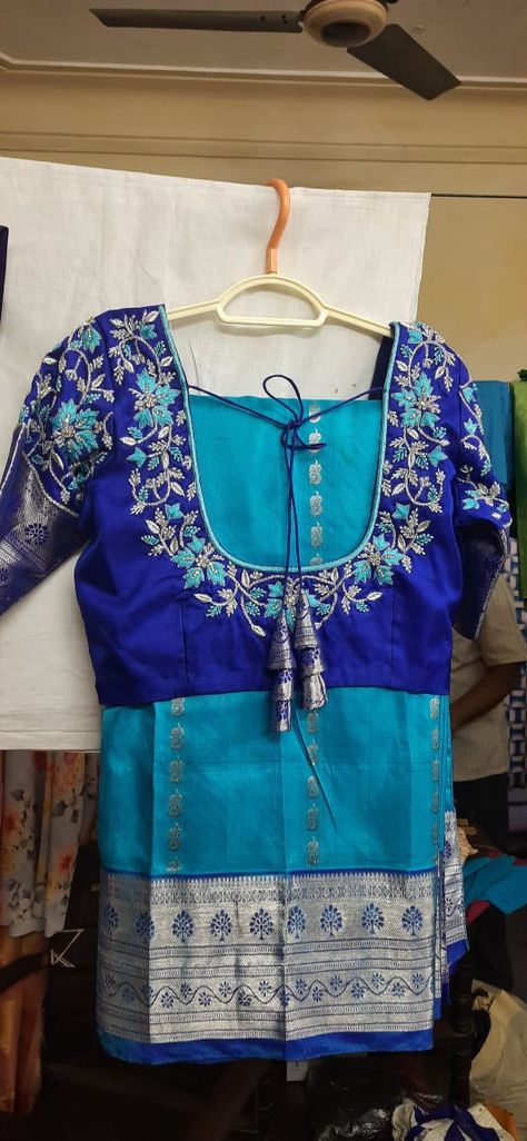 Computer Maggam Work Blouse Designs, Blue Embroidery Blouse Designs, Ink Blue Blouse Designs, Maggam Work Pattu Blouse Designs Latest, Simple Maggam Work Blouses Blue, Blue Maggam Work Blouse Designs Latest, Blouse Work Designs For Pattu Sarees, Computer Works For Blouses, Blose Desines New Work