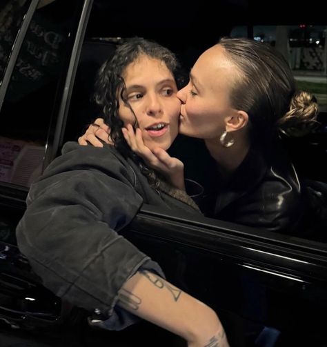 070 Shake, Omar Apollo, Lily Depp, Jennie O, Gonna Love You, Love Always Wins, Lana Del Ray, Lily Rose Depp, Lovey Dovey