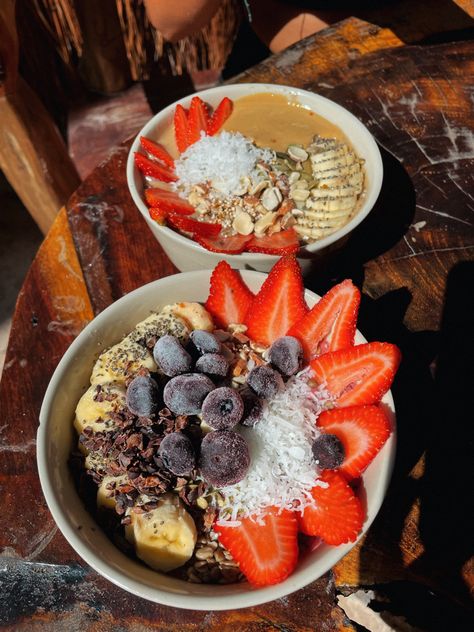 Heath Aesthetic, Winter Arc, Food Aesthetics, Eating Clean, Vegan Lifestyle, Raw Vegan, Healthy Foods, Acai Bowl, Food Ideas