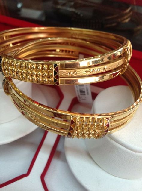 Gold Kada Design For Women Indian, Kada Design For Women, Gold Kada Design For Women, Gold Kada Design, Kada Design, Gold Jewelry Prom, Gold Kada, Solid Gold Bangle, Gold Bangles Indian