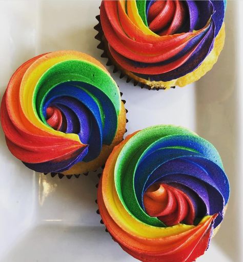 Pride Cupcakes, Rainbow Wedding Cake, Matt Lewis, 2nd Birthday Party For Boys, Cupcake Cake Designs, Somewhere Over The Rainbow, Rainbow Cupcakes, Rainbow Food, Rainbow Wedding