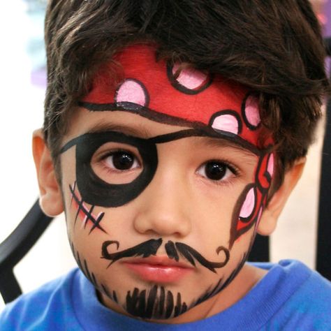 Pirate Face Painting | The finest in children's party entert… | Flickr Easy Halloween Face Painting, Carnaval Make-up, Pirate Makeup, Easy Face Painting Designs, Mom Halloween Costumes, Pirate Face, Face Painting For Boys, Halloween Make-up Looks, Face Painting Easy