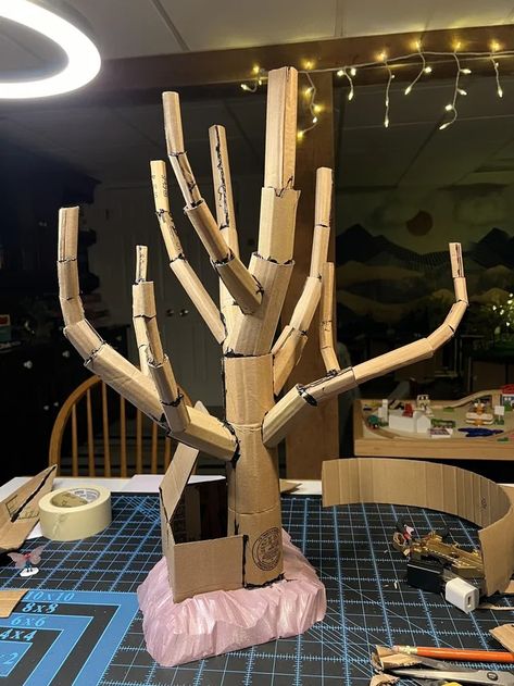 Thoughts on what to use as foliage for this cardboard tree? : crafts Diy Trees For Stage Props, Tree Craft, Cardboard Tree, Stage Props, Fake Trees, Christmas Props, Diy Tree, Cardboard Cutout, What To Use