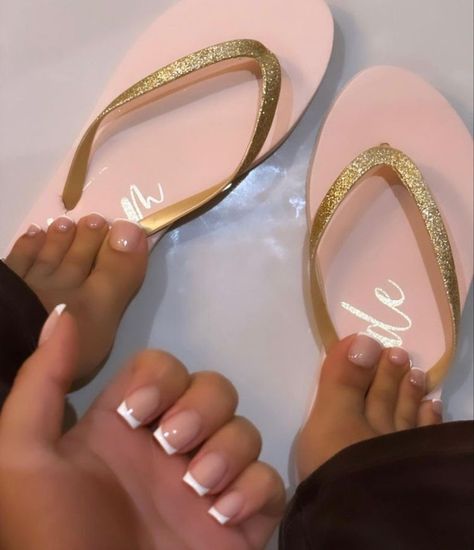 Matching Pedicure And Manicure Ideas, French Nails And Toes Matching, Short Nails And Toes Matching, Mani And Pedi Ideas Matching, Manicure And Pedicure Ideas Matching, Matching Mani Pedi Ideas, Nails And Toes Matching Ideas, Matching Manicure And Pedicure, Nails And Feet Set