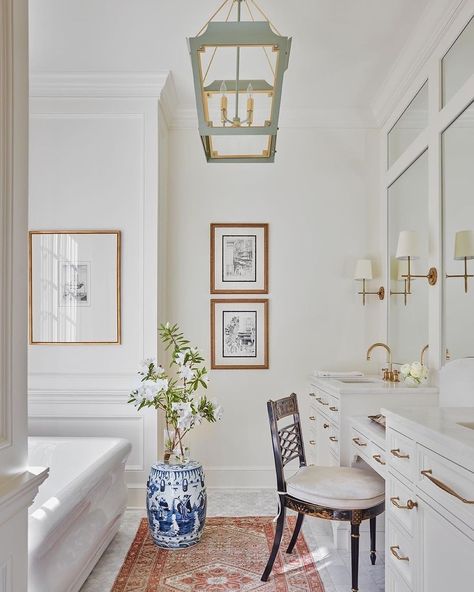 Ashley Gilbreath Interior Design (@ashleygilbreathinteriordesign) • Instagram photos and videos Blue And Green Decor, Chinoiserie Bathroom, Ashley Gilbreath Interiors, Ashley Gilbreath, Bathroom Lighting Ideas, Bedside Table Styling, Classic Bathroom Design, Lantern Pendant Lighting, Classic Bathroom