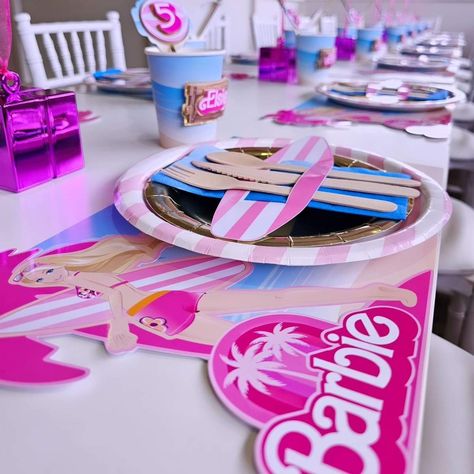 Bringing the Malibu Barbie Dream for Elsie Barbie Birthday Party Ideas, Barbie Malibu, Birthday Barbie, Disney Frames, Barbie Sets, Barbie Birthday Party, Special Friends, Malibu Barbie, Barbie Birthday