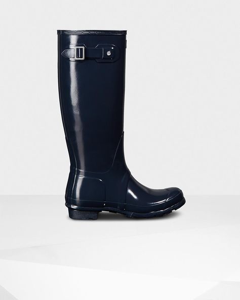 Navy Hunter Boots, Hunter Boots Socks, Hunter Wellies, Wellington Boot, Womens Rain Boots, Rubber Boot, Wellington Boots, Women Hunters, The Hunter