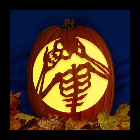 Pumpkin Carver, Pumkin Carving, Halloween Pumpkin Carving Stencils, Pumpkin Carving Contest, Creative Pumpkin Carving, Scary Pumpkin Carving, Pumpkin Carving Designs, Pumpkin Carving Ideas, Halloween Pumpkin Designs